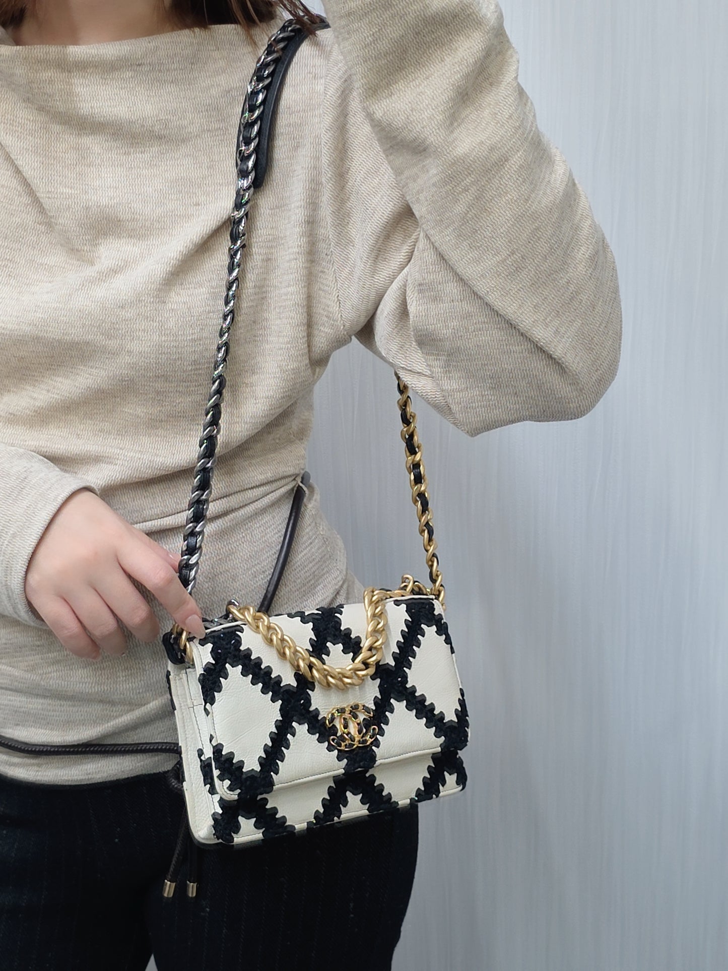 Chanel Shoulder Bag (Pre-owned)
