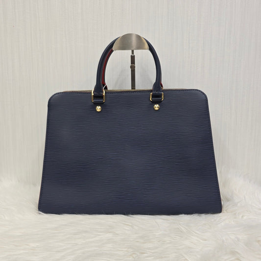 Louis Vuiton Handbag (Pre-owned)