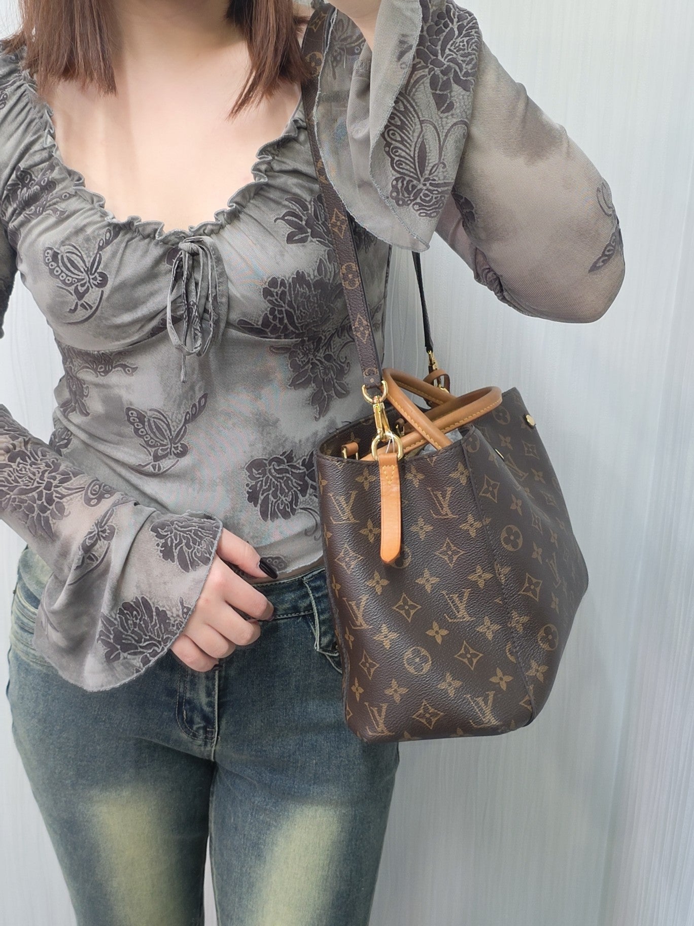 Louis Vuitton Monogram One Shoulder Bag (Pre-owned)