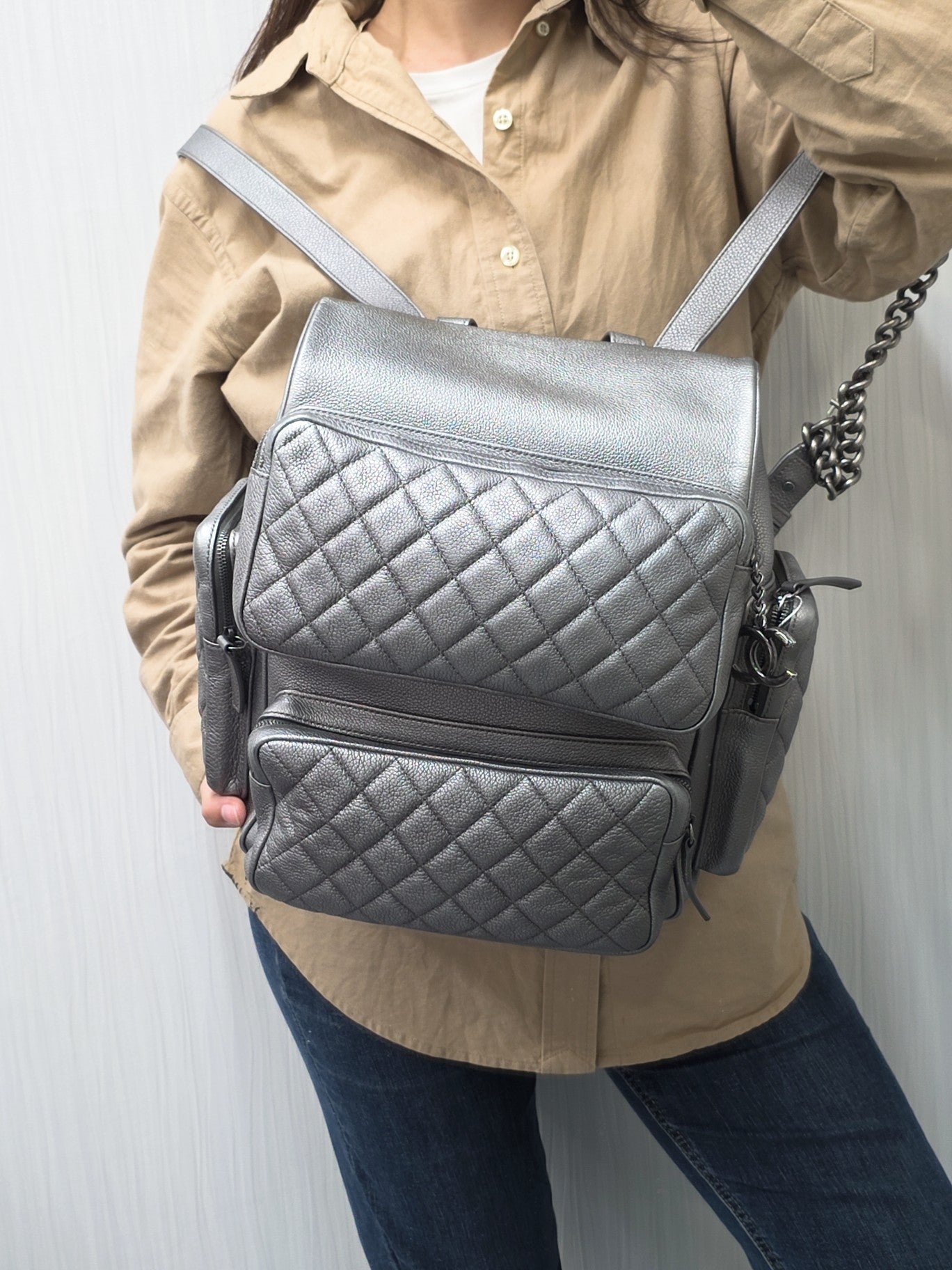 CHANEL Quilted Leather Backpack (Pre-Owned)