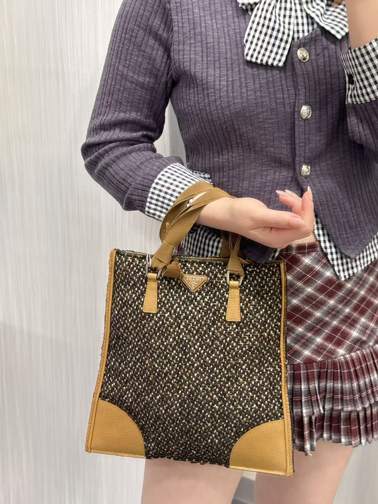 Prada Tote Bag (Pre-Owned)