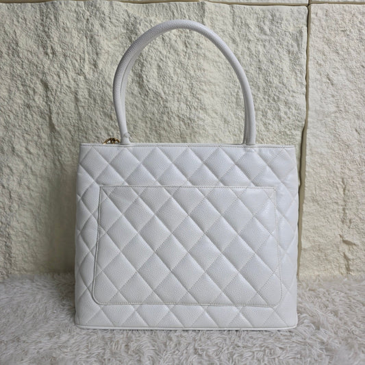 CHANEL Grand Shopping Tote GST Caviar Leather White (Pre-Owned)