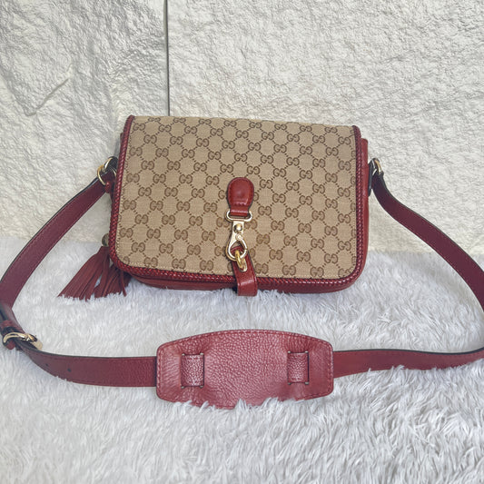Gucci GG Canvas Flap Shoulder Bag (Pre-Owned)