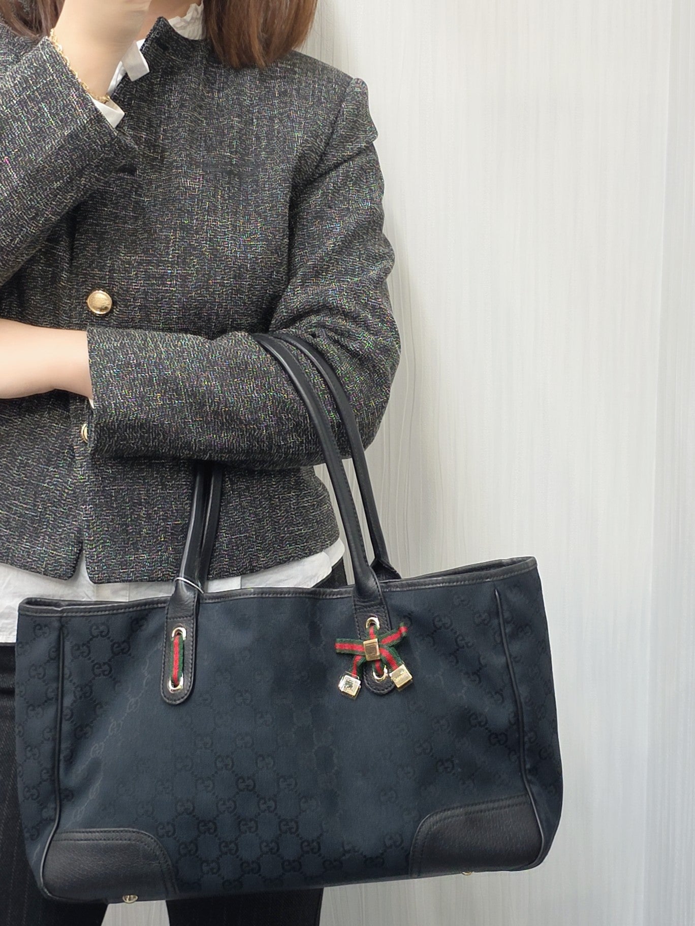 Gucci GG Canvas Tote Bag (Pre-owned)