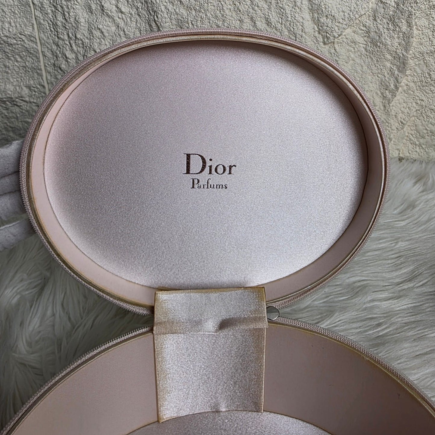 Dior Miss Dior Chérie Oval Vanity Case Cosmetic Pouch (Pre-owned)