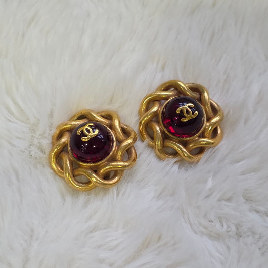 Chanel Vintage Gold-Tone CC Textured Round Clip-On Earrings (Pre-Owned)