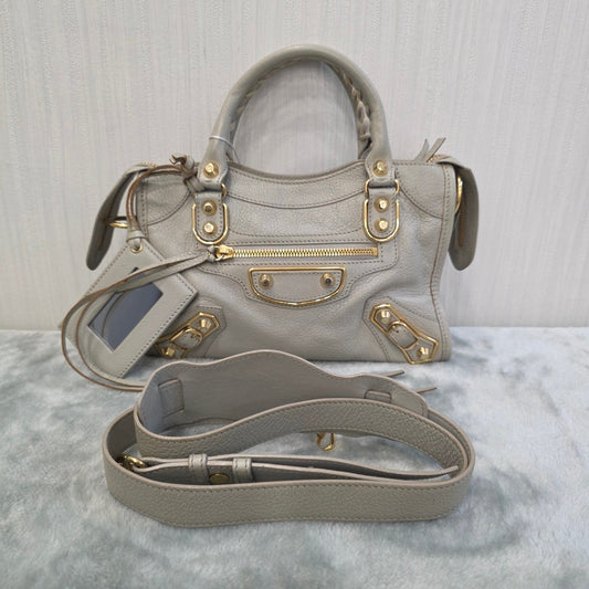 Balenciaga Classic City Gold Hardware (Pre-Owned)