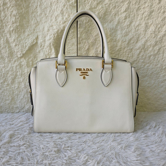 Prada Saffiano Leather Tote Bag (Pre-Owned)