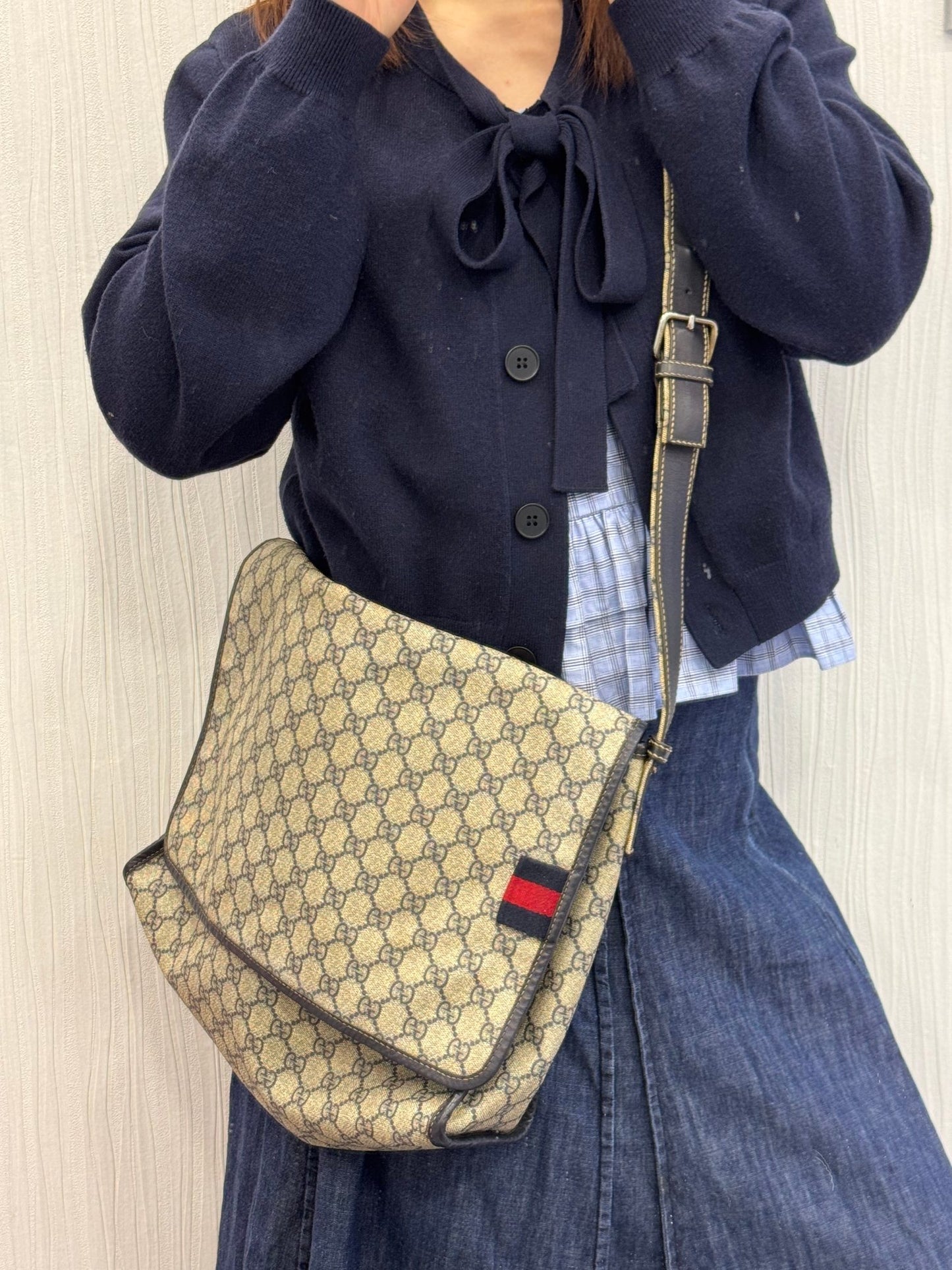 Gucci GG Supreme Web Messenger Bag (Pre-Owned)