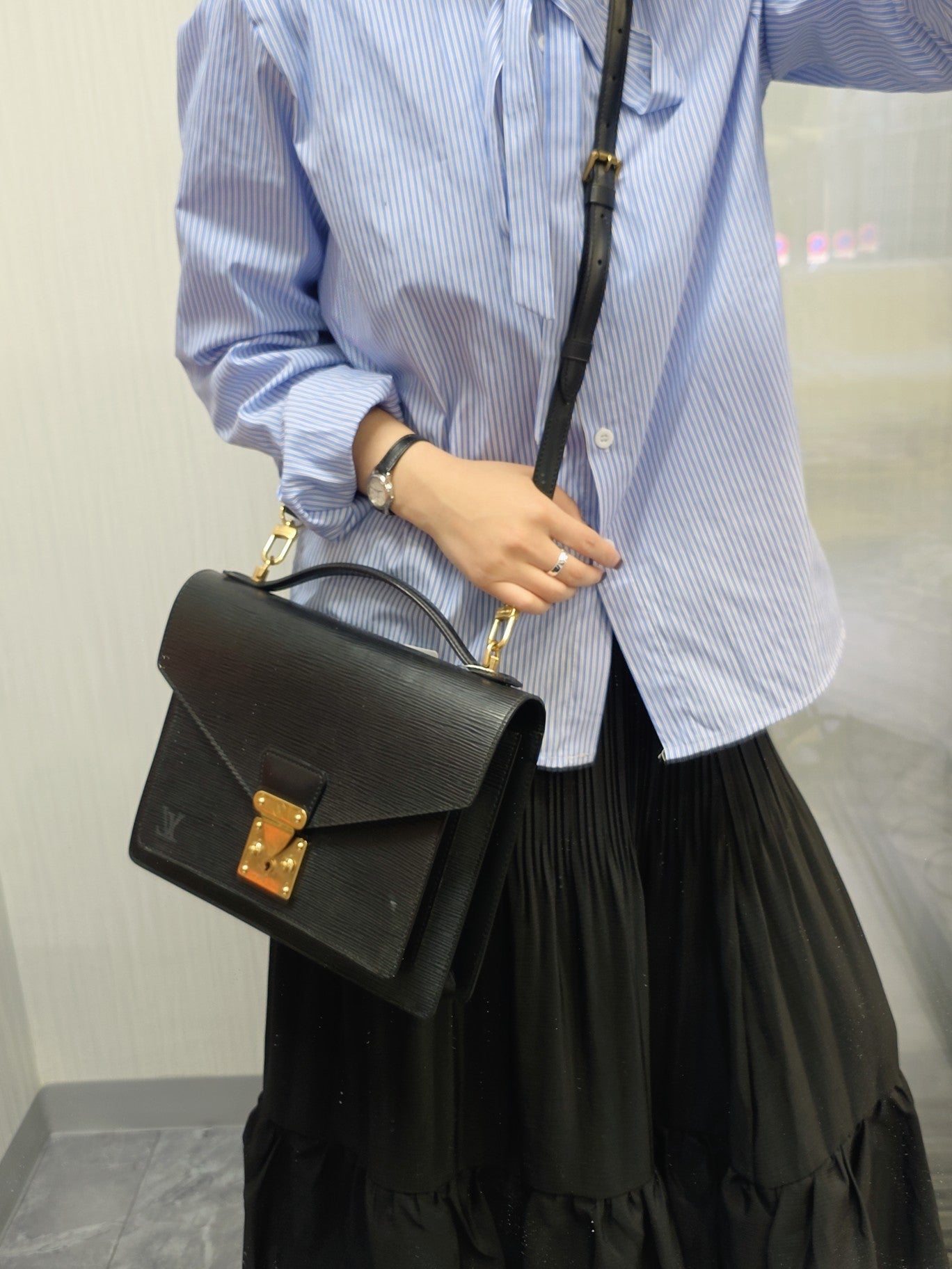 Louis Vuitton Epi Monceau Top Handle Bag (Pre-Owned)