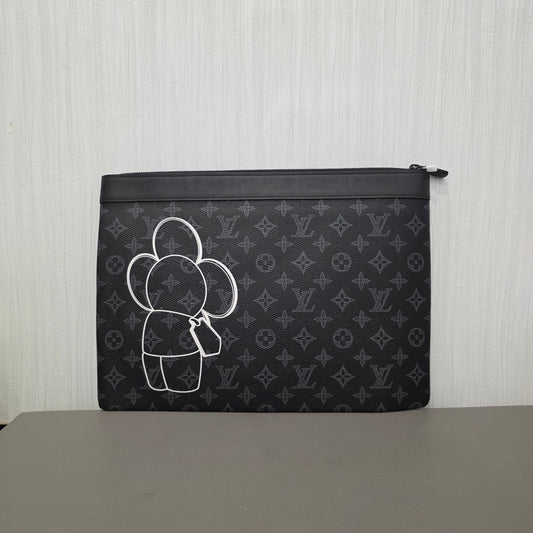 Louis Vuitton Monogram Eclipse Vivienne Pochette Voyage (Pre-Owned)