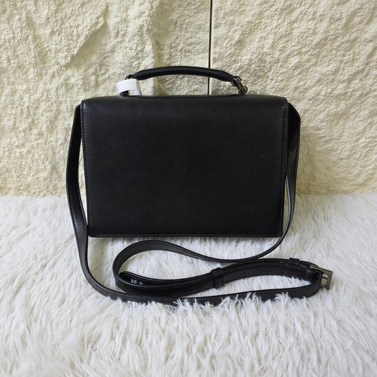 Saint Laurent Bellechasse Leather Shoulder Bag (Pre-Owned)