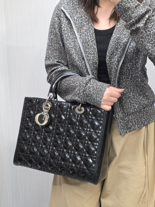 1 Dior Lady Dior Cannage Patent Leather Handbag (Pre-Owned)
