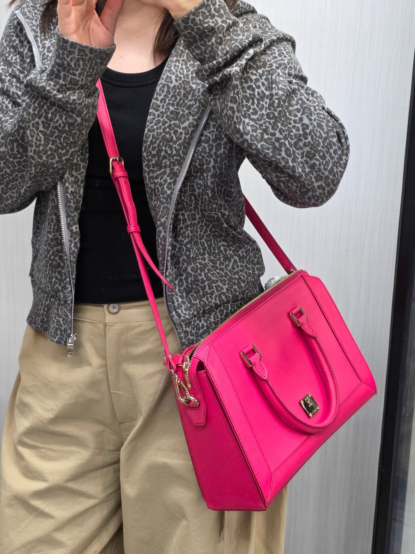 1 MCM Saffiano Leather 2-Way Handbag (Pre-Owned)