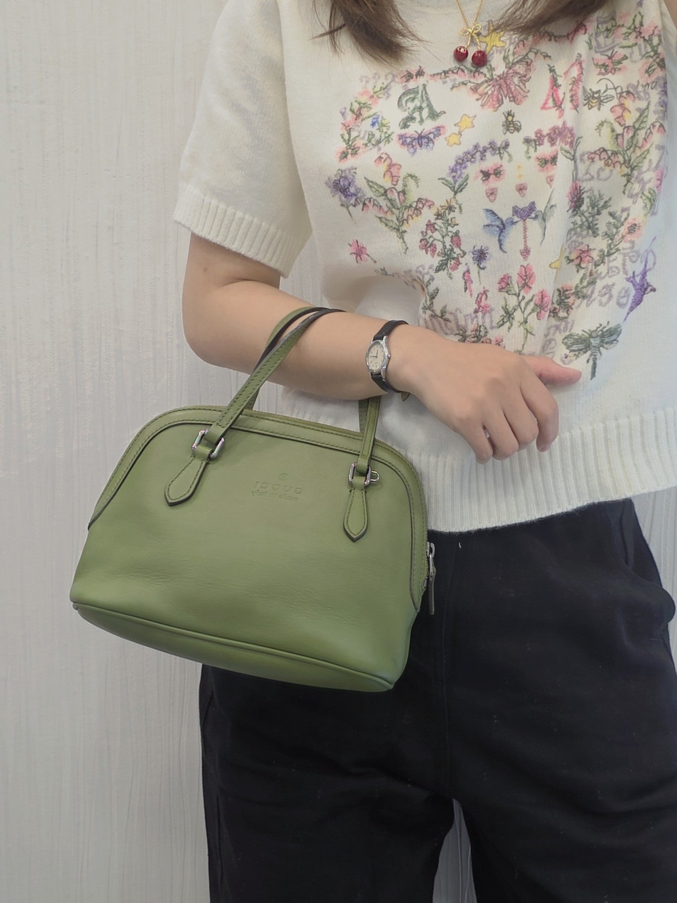 Gucci Leather Mini Chain Shoulder Bag (Pre-Owned)