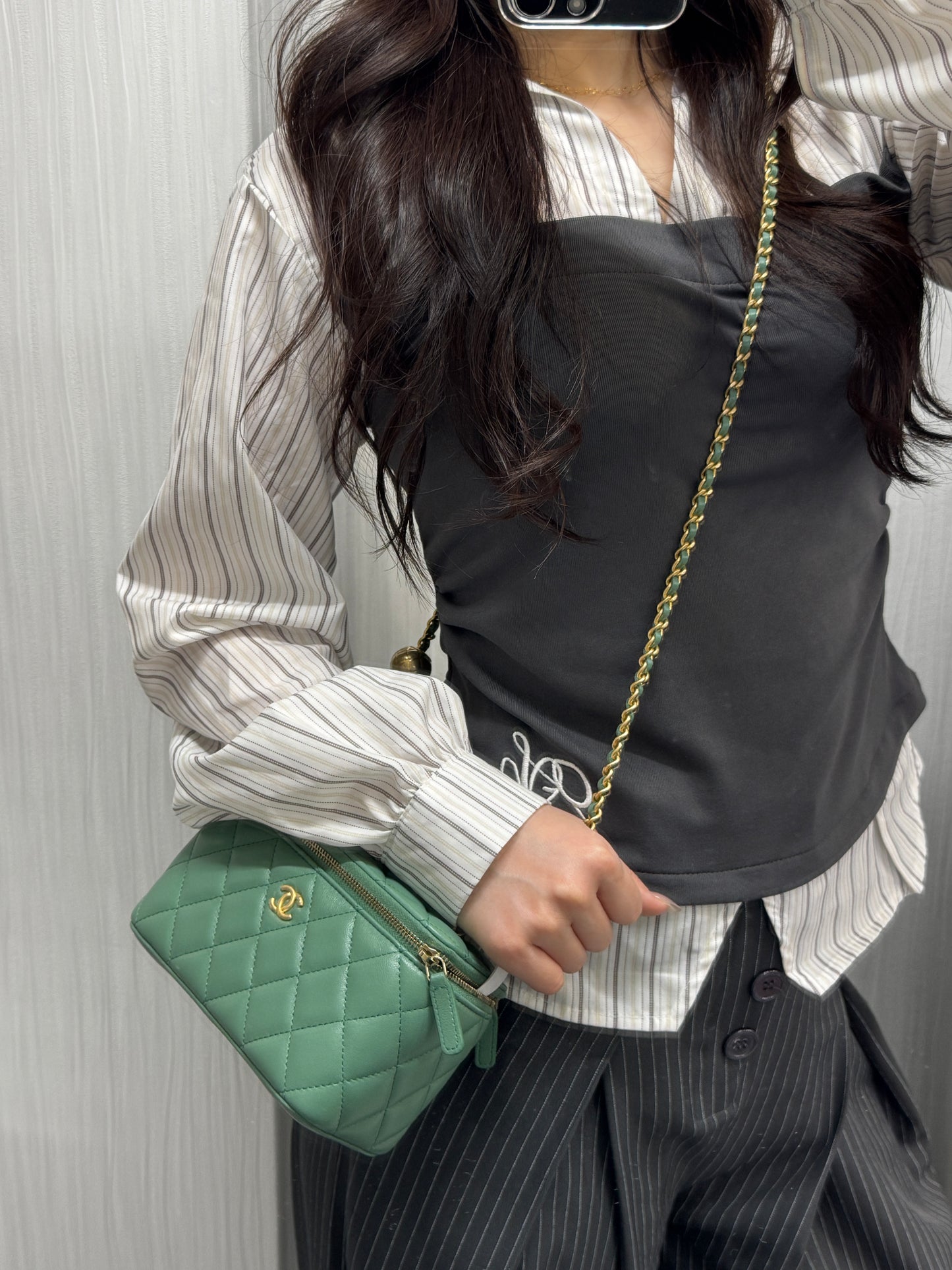 Chanel Green Quilted Leather Vanity Chain Shoulder Bag (Pre-Owned)
