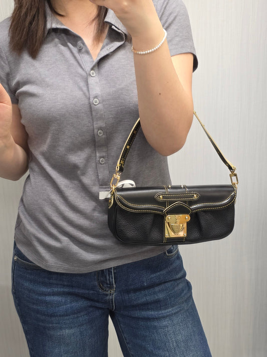 1 Louis Vuitton Suhali Le Fabuleux Shoulder Bag (Pre-Owned)