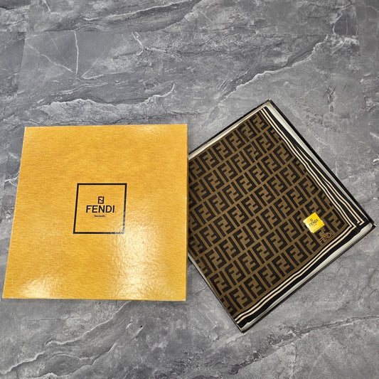 フェンディ 50 スカーフ【中古】