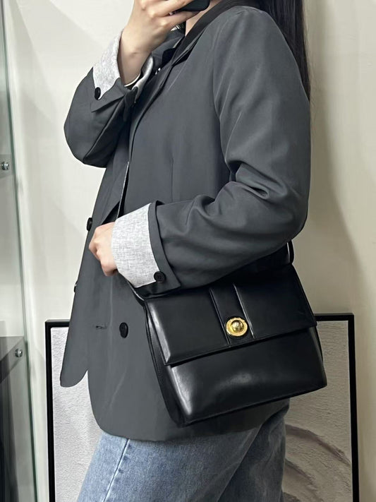CELINE ショルダーバッグ【中古】