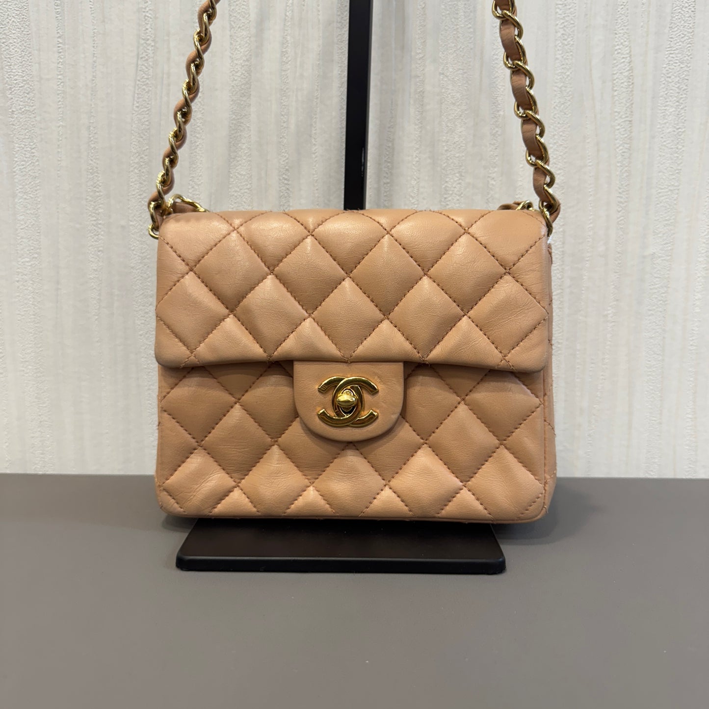 シャネル ヴィンテージ ミニスクエア 【中古】
