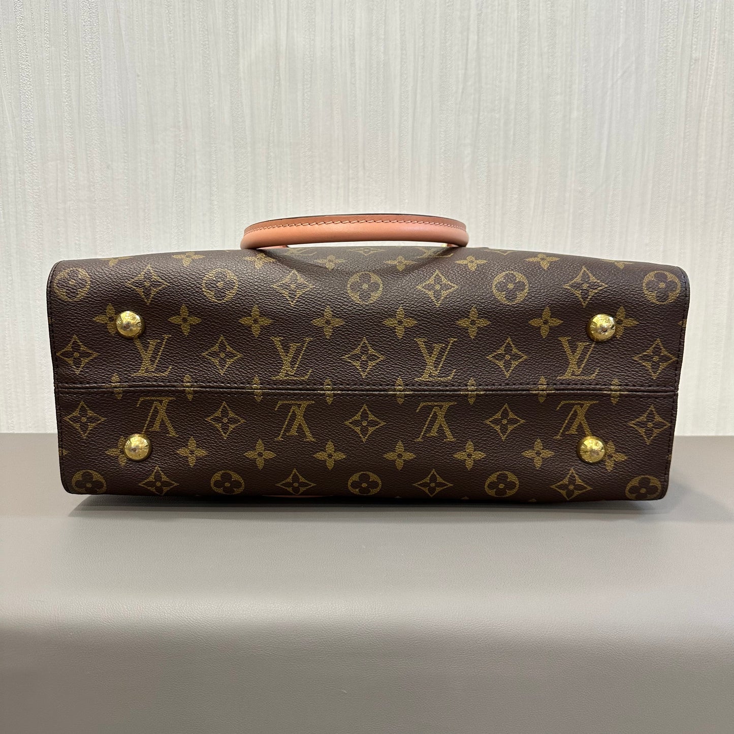 ルイ・ヴィトン チュイルリー モノグラム ベサース トートバッグ【中古】