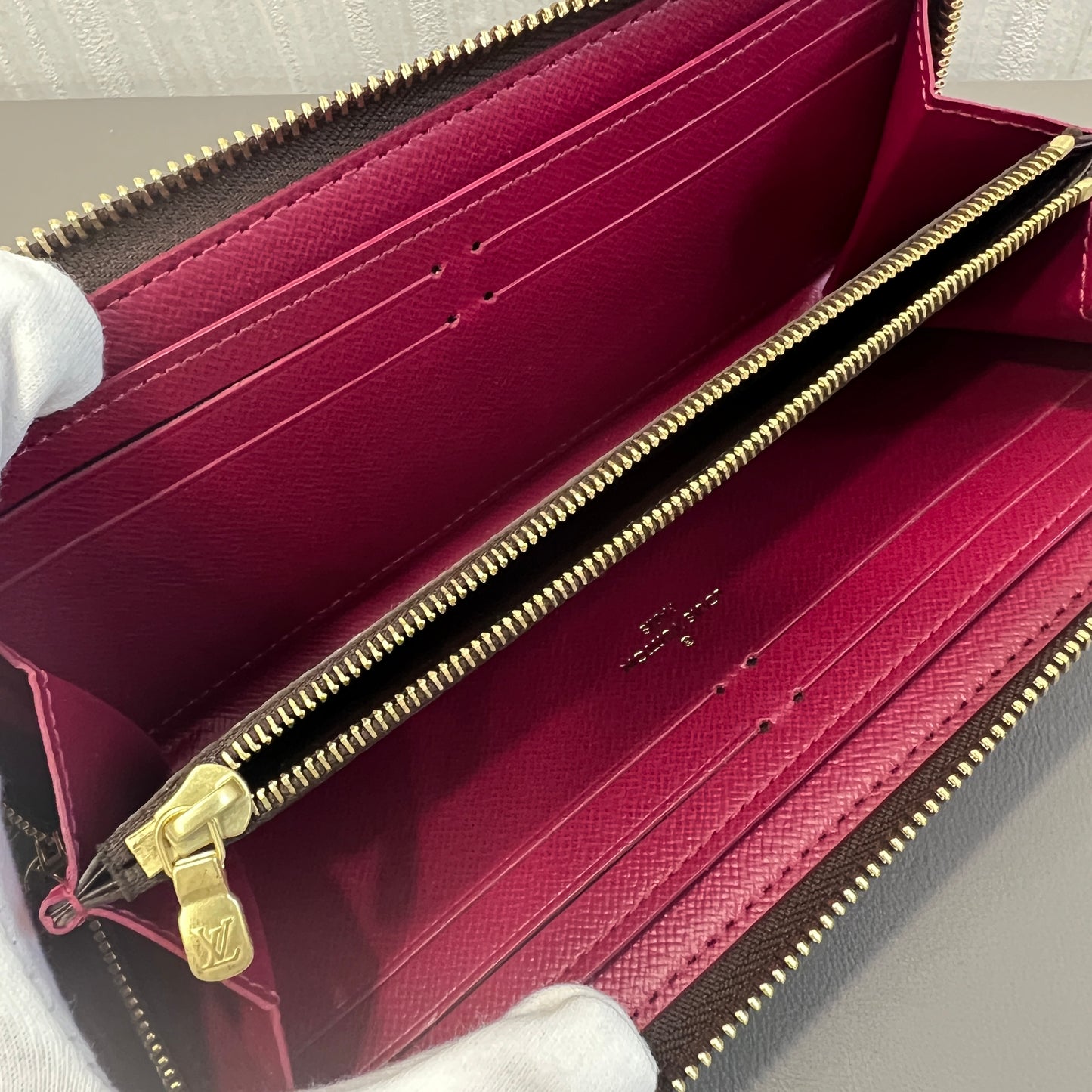 LV モノグラムキャンバス 長財布【中古】