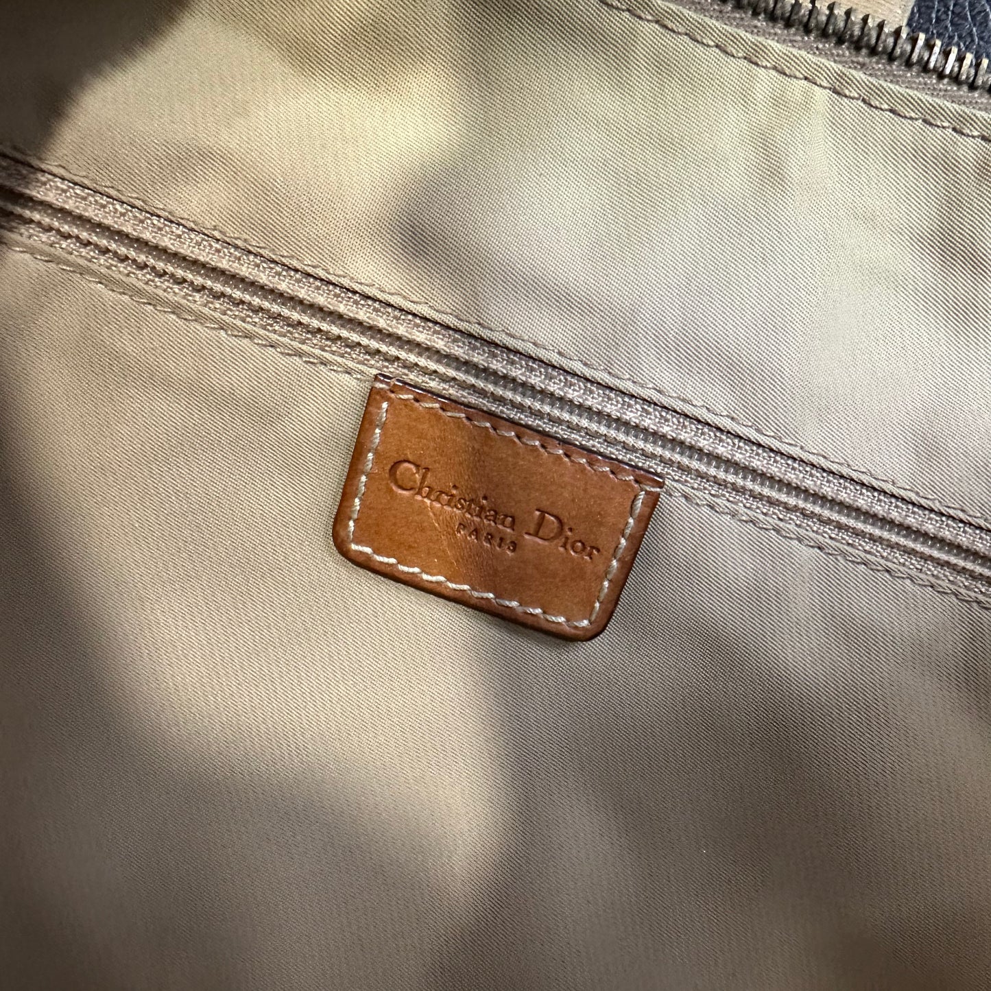 DIOR パンクシリーズ ハーフムーンバッグ【中古】