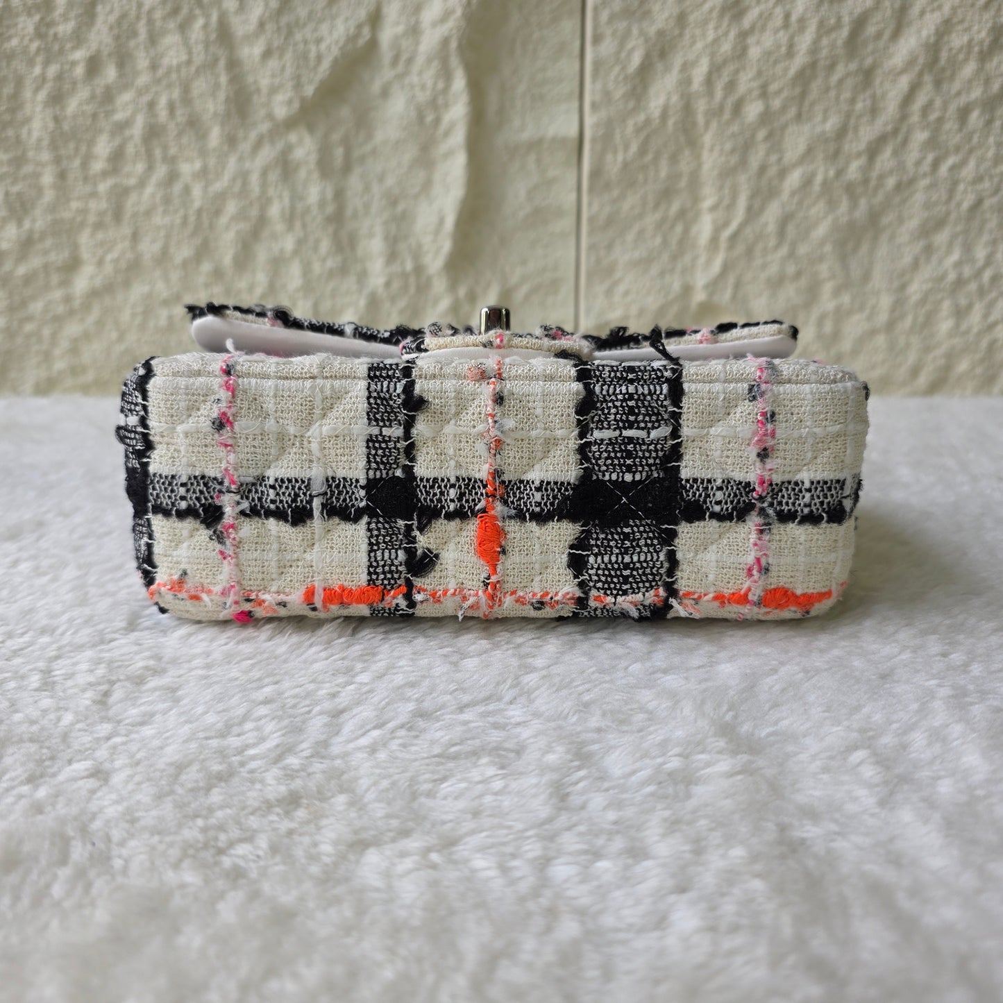 CHANEL レアツイード クラシック フラップバッグ【中古】