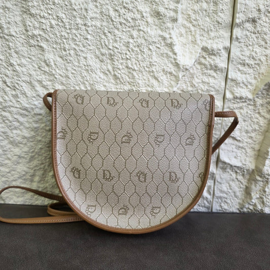 DIOR ハニカムモノグラム サドルバッグ【中古】