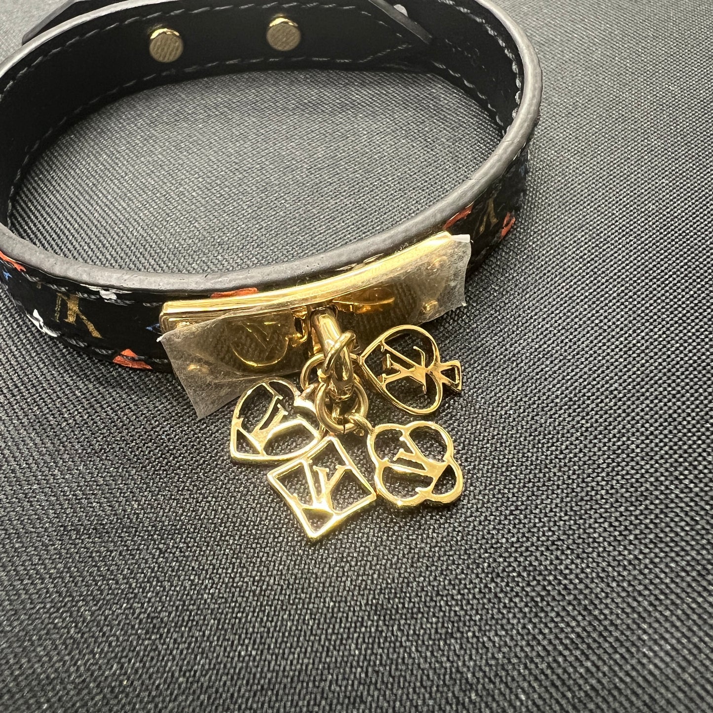 LV ブラック トリコロール レザーブレスレット【中古】