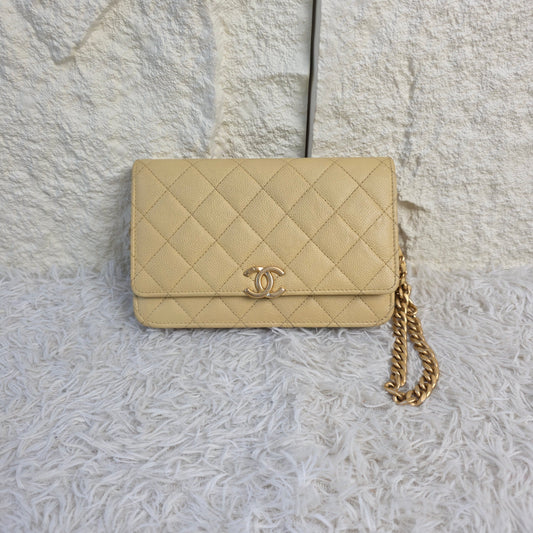 CHANEL Matelassé Coco Mark Caviar Skin Chain Wallet [Pre-Owned]