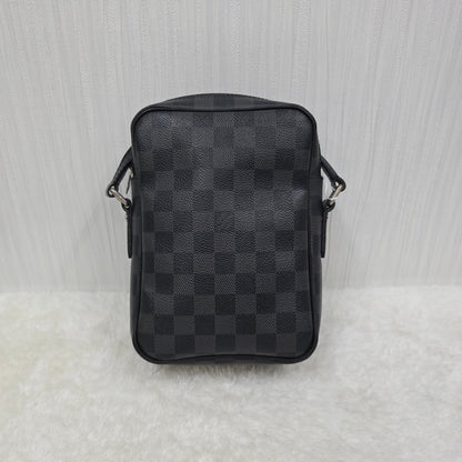 路易威登 Damier Graphite Rem N41446 单肩包 灰色 黑色 银色五金 斜挎包/手拿包 [二手] 
