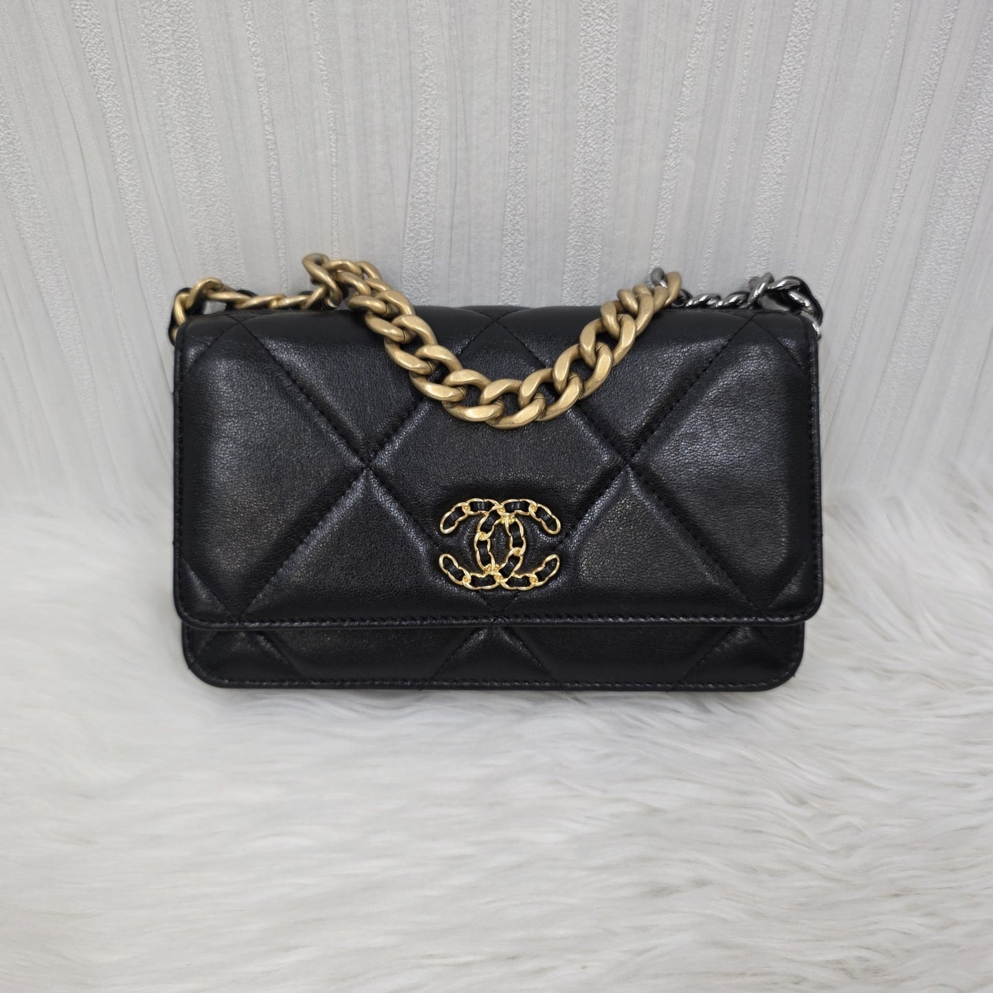 CHANEL ウォレット オン チェーン (WOC) [中古] 