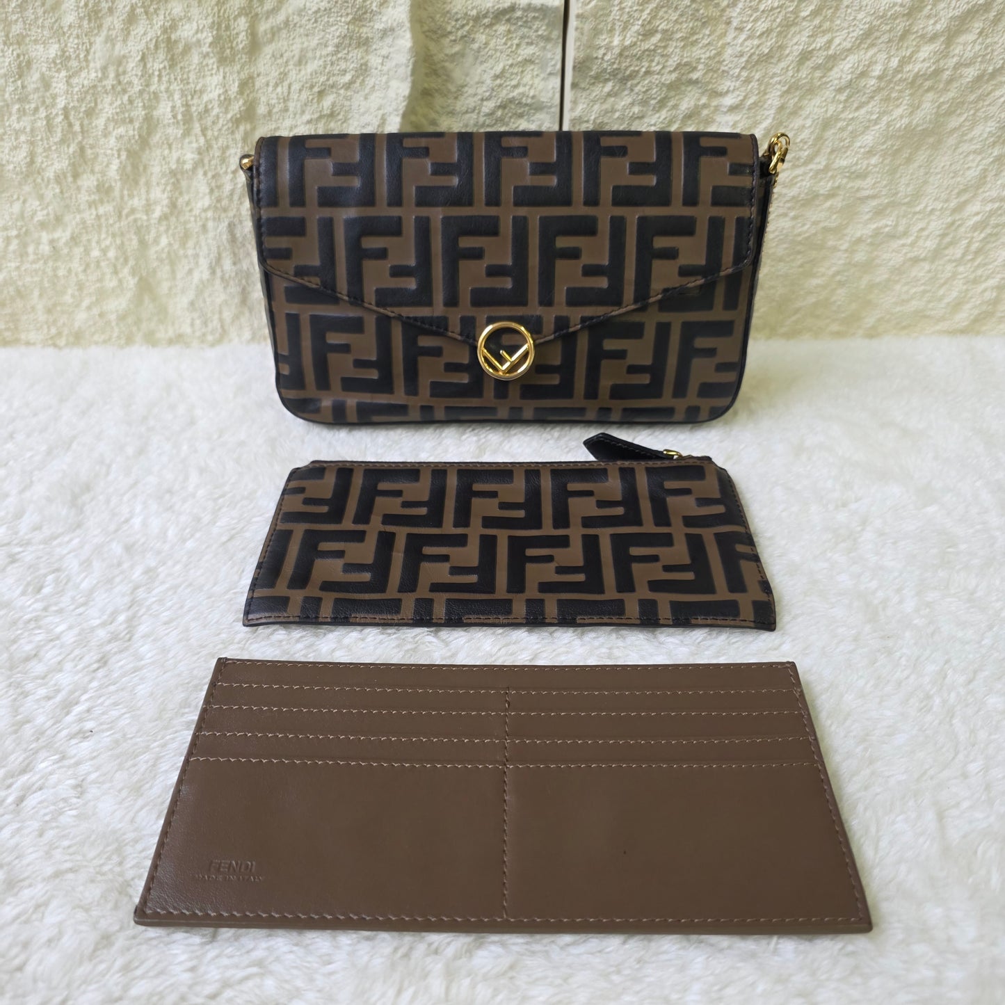 Fendi Chained Bag (Pre-owned)
