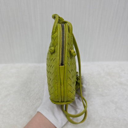 Bottega Veneta Shoulder Bag (Pre-owned)