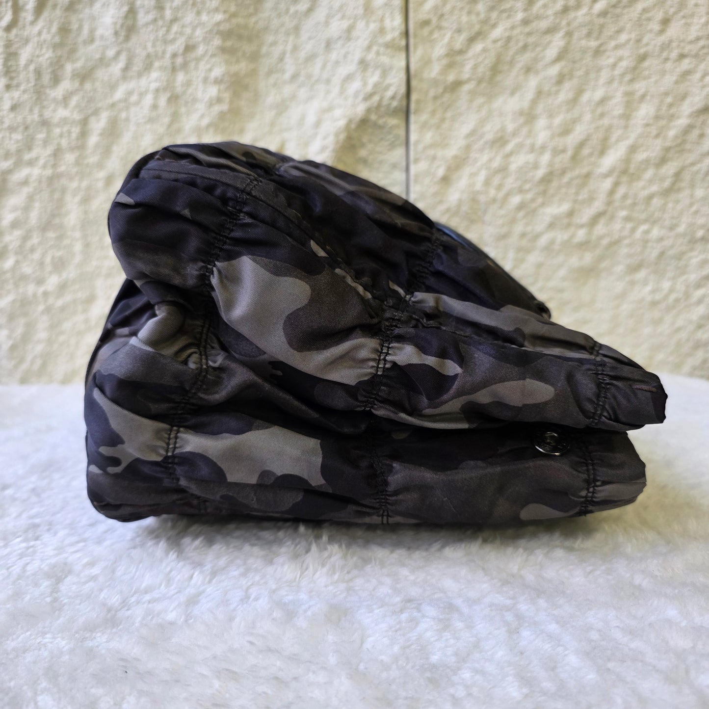 Prada Handbag (Pre-owned)