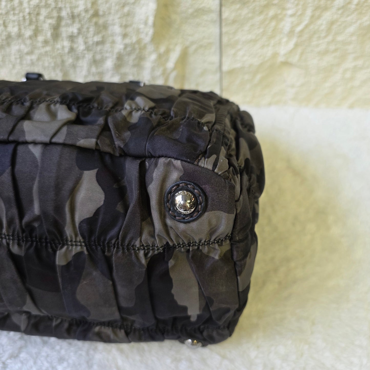 Prada Handbag (Pre-owned)