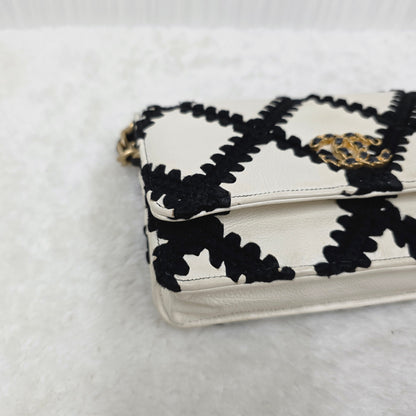 Chanel Shoulder Bag (Pre-owned)
