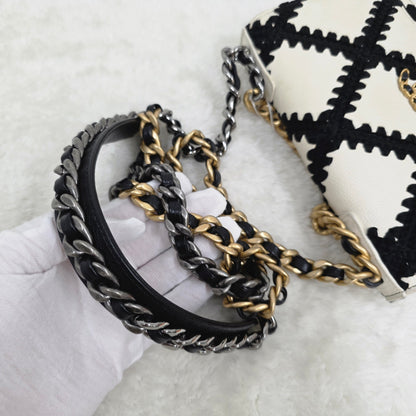 Chanel Shoulder Bag (Pre-owned)