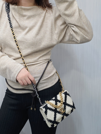 Chanel Shoulder Bag (Pre-owned)
