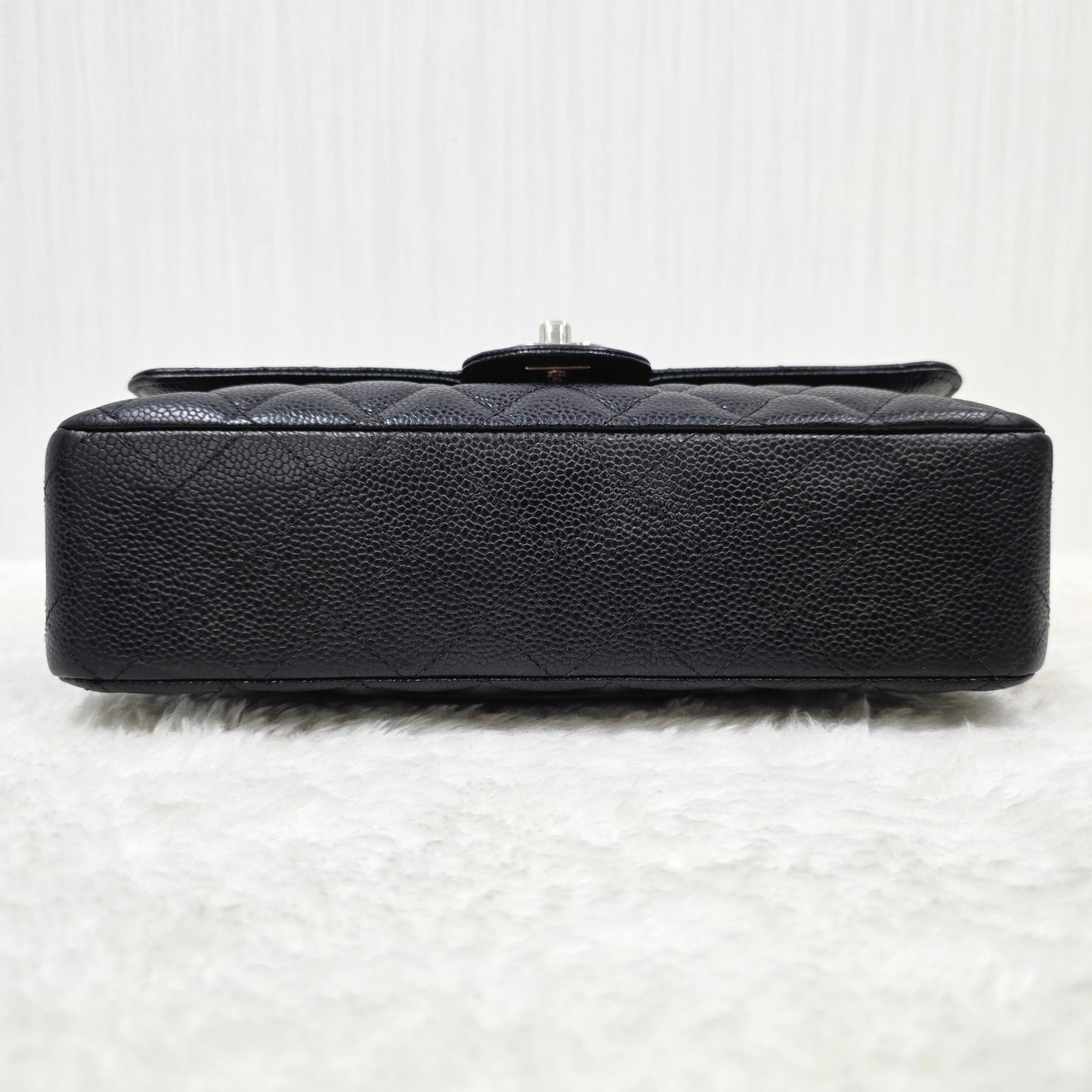 Chanel Shoulder Bag (Pre-owned)