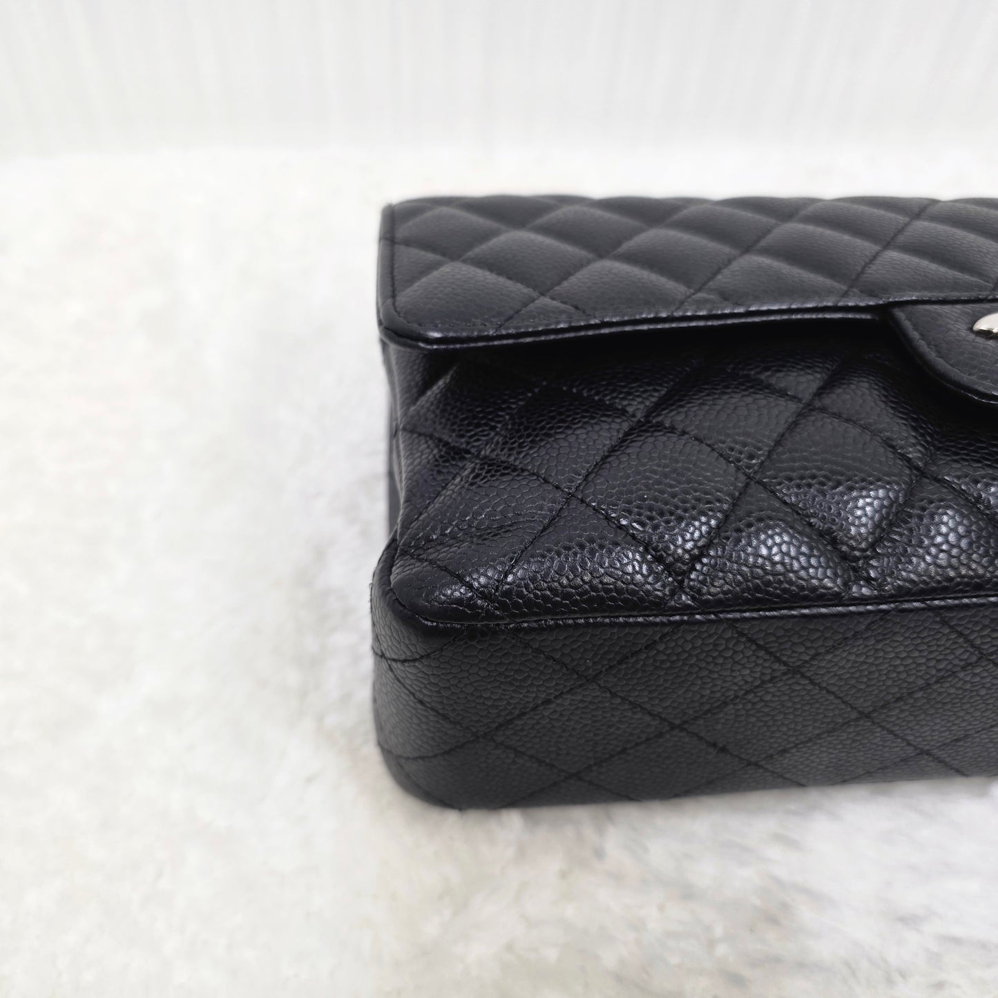 Chanel Shoulder Bag (Pre-owned)