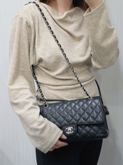 Chanel Shoulder Bag (Pre-owned)