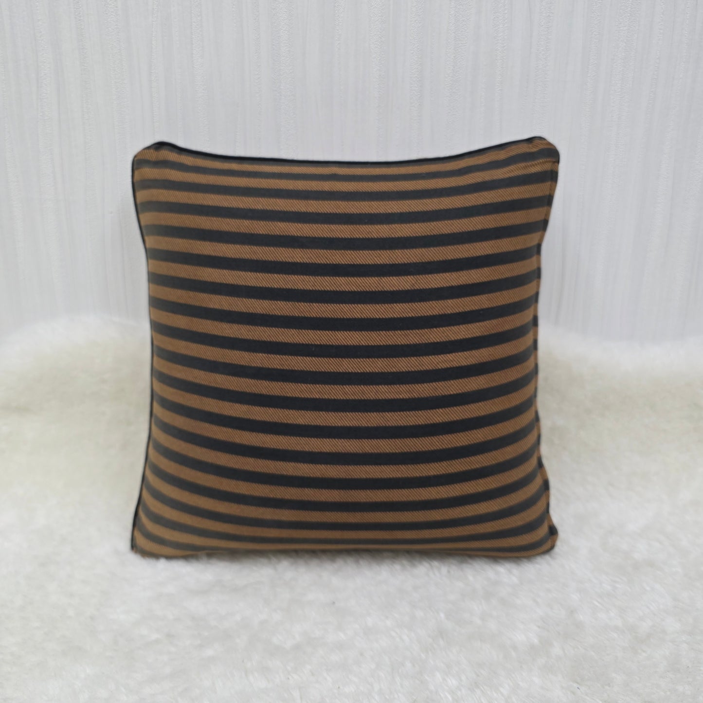 フェンディ 抱き枕（中古） 