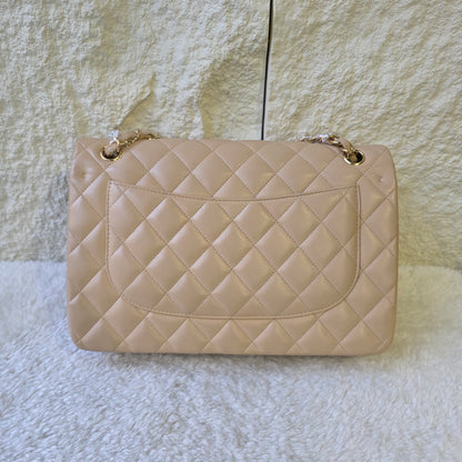 CHANEL Matelassé Grand Matelassé Shoulder Handbag [Pre-Owned]