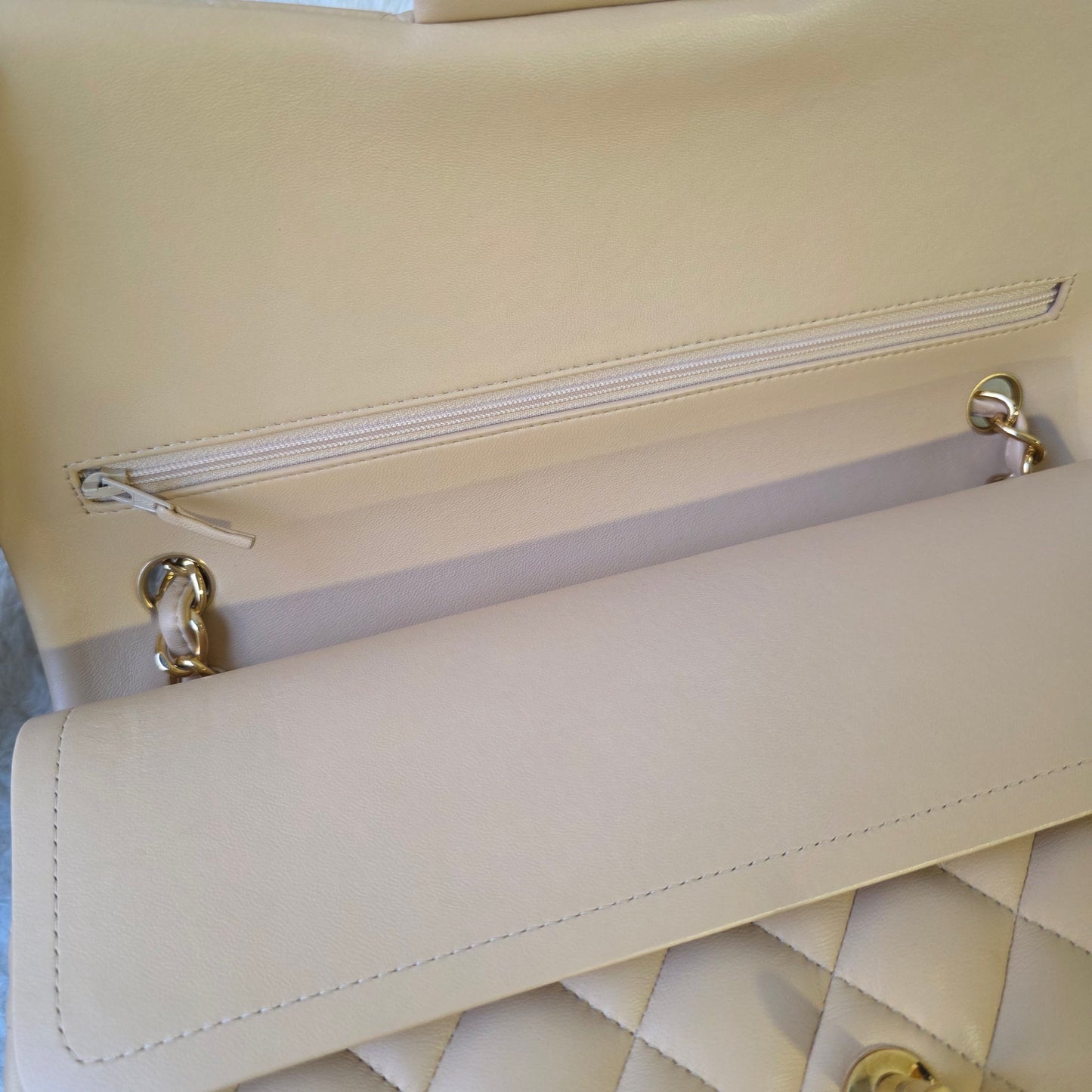 CHANEL Matelassé Grand Matelassé Shoulder Handbag [Pre-Owned]
