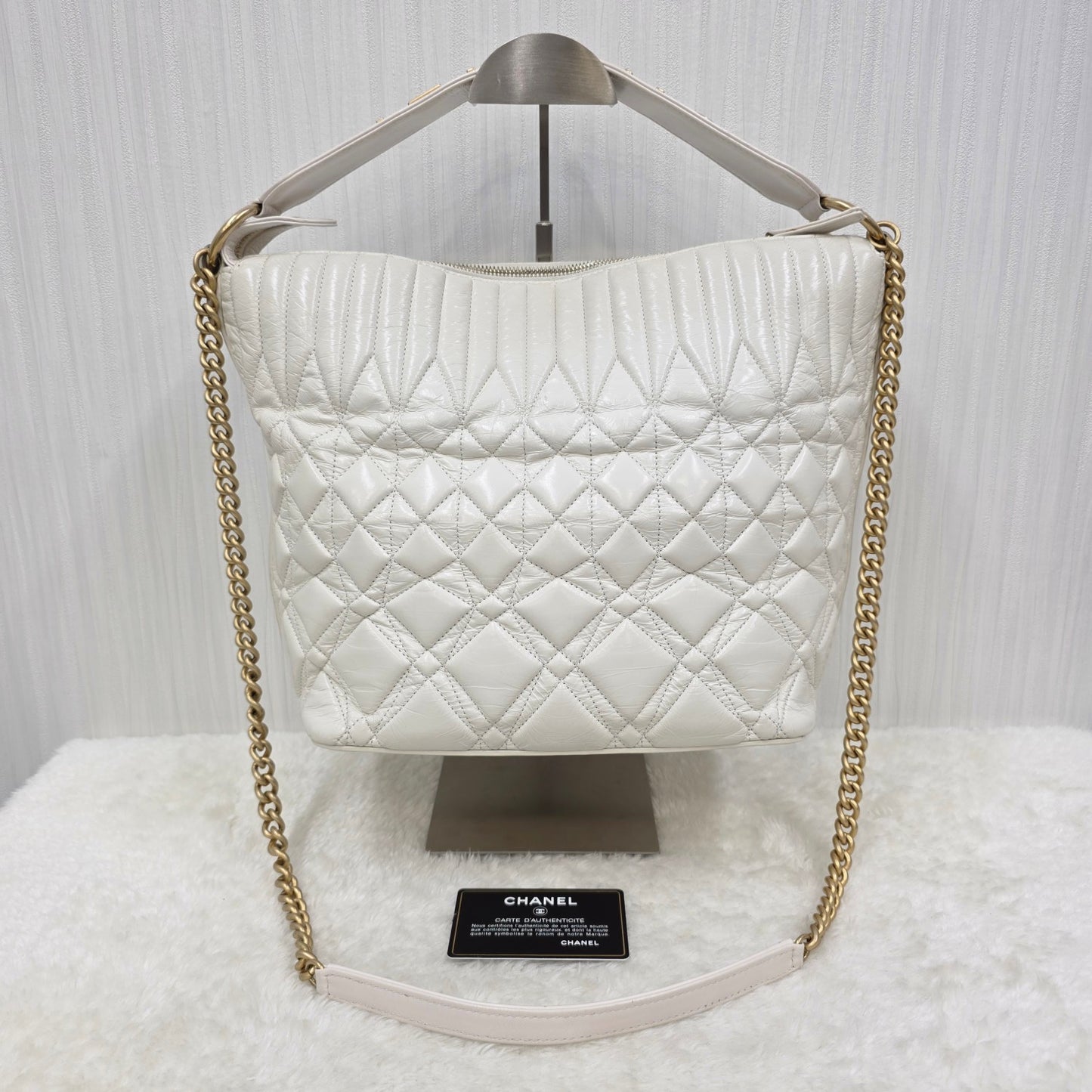 CHANEL Handbag Quilted 2-Way White [Pre-Owned]