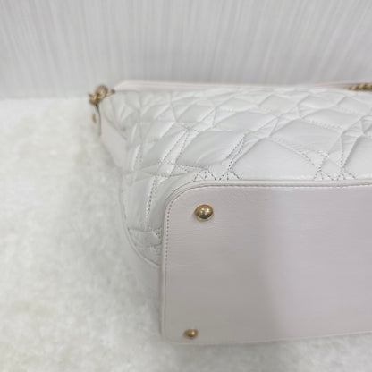 CHANEL Handbag Quilted 2-Way White [Pre-Owned]