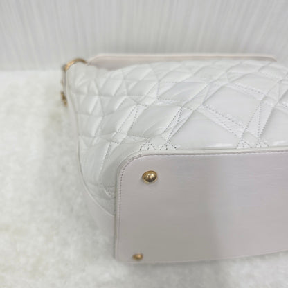 CHANEL Handbag Quilted 2-Way White [Pre-Owned]