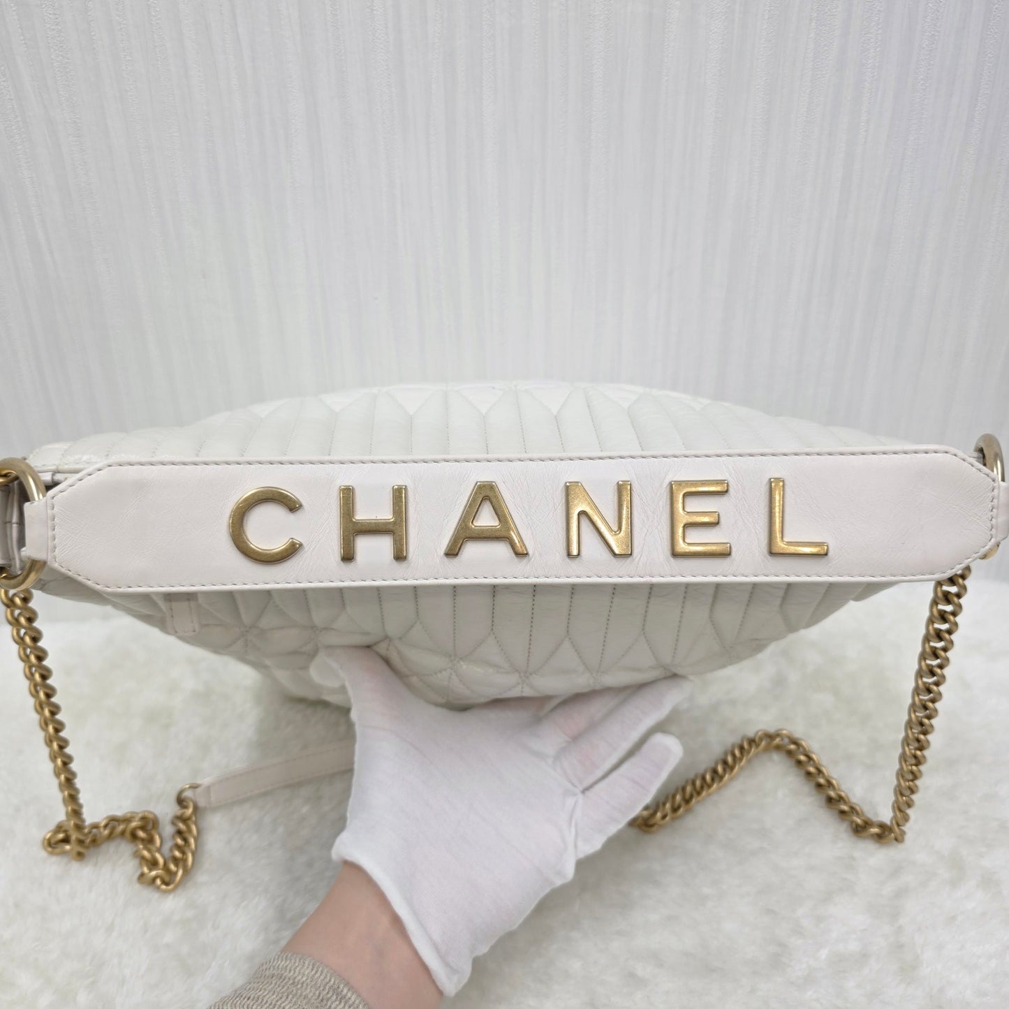 CHANEL Handbag Quilted 2-Way White [Pre-Owned]